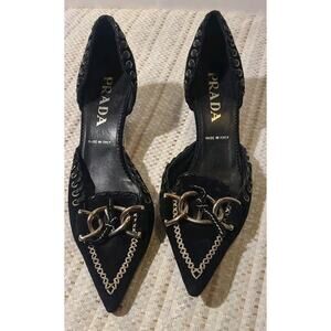 PRADA Pointed-Toe Kitten Heel Black Size 35